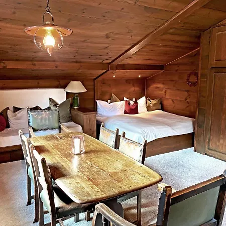 Goldspecht - Boho Saalbach-Hinterglemm